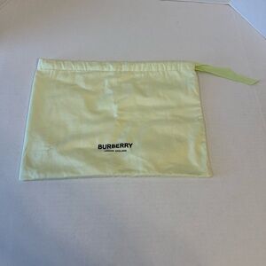 Burberry dust‎ bag